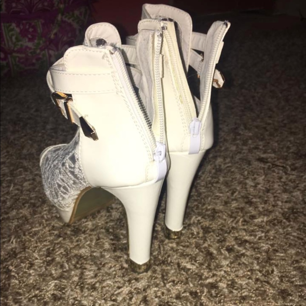Heels - Picture 2 of 2